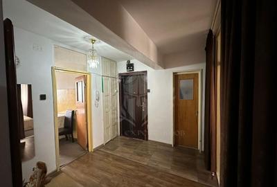 3 CAMERE // MIHAI BRAVU //2* BAI // 76 MP - 10