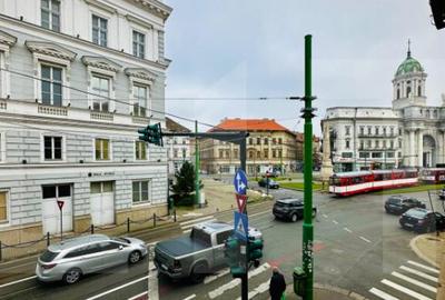 Apartament cu 2 camere semidecomandat, mobilat în Central - 9