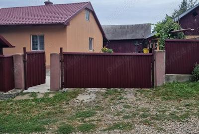 Casă cu 3 camere în Central