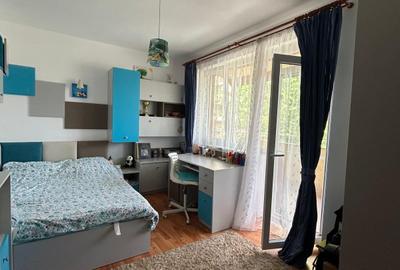 Casă individuală cu 11 camere cu Canalizare în Prelungirea Ghencea - 14