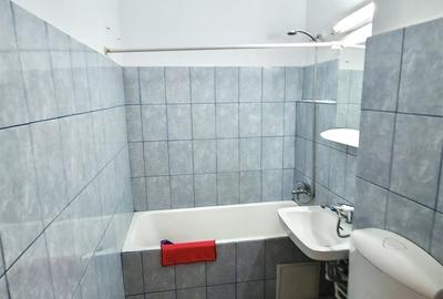 Berceni - Aparatorii Patriei Metrou - 6