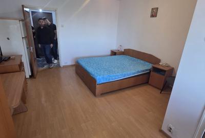 Garsonieră semidecomandată în Titan - 3