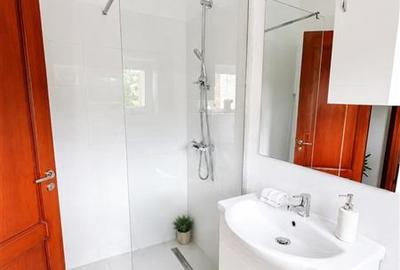 Apartament cu 2 camere decomandat, mobilat în Central - 4