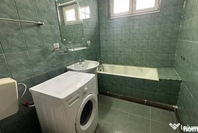 Apartament cu 3 camere decomandat în Ferdinand