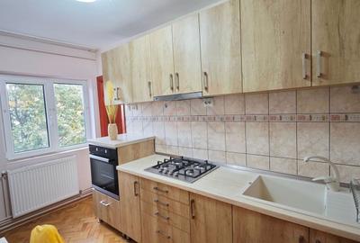 Apartament cu 2 camere decomandat, mobilat în Steaua - 3