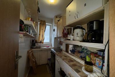 Aleea Magnoliei, oportunitate investitie - apartament cu doua camere, etaj 4/4 - 8