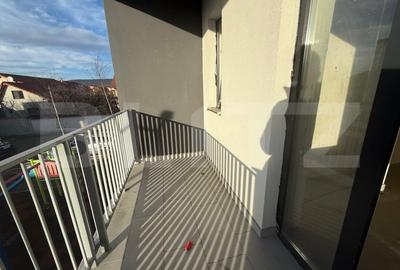 Apartament 2 camere, etaj 1 din 3, zona Porii - 9