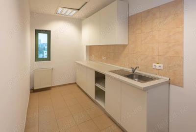 Inchiriere prin licita?ie publica: spa?iu birouri 445 mp cu terasa panoramica - zona Petricani - 9