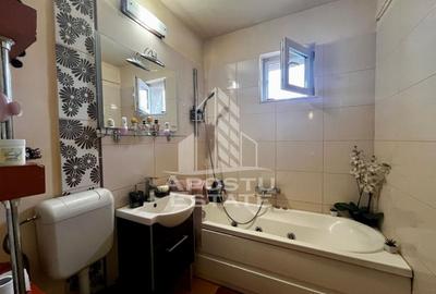 Apartament cu 3 camere decomandat, mobilat în Simion Bărnuțiu - 15