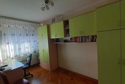 Apartament cu 3 camere semidecomandat în Rogerius - 6