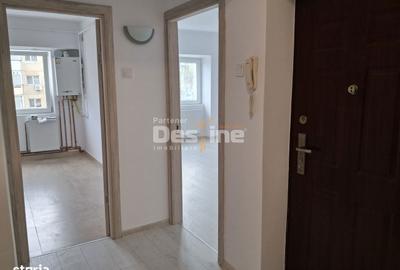 Apartament cu 2 camere decomandat în Dacia - 3