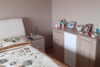 Apartament cu 3 camere decomandat în Carrefour - 3