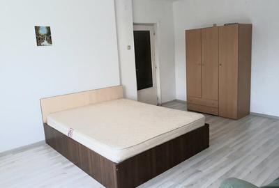 Garsonieră decomandată, mobilată în Ștefan cel Mare - 2