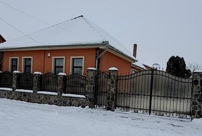 Casă individuală cu 8 camere cu Canalizare în Diosig - 16