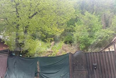 Teren de 900 mp, în Central - 2