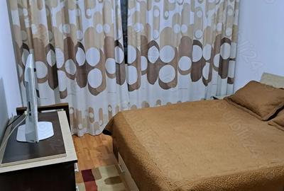 Proprietar, inchiriez apartament 3 camere,metrou titan - 9