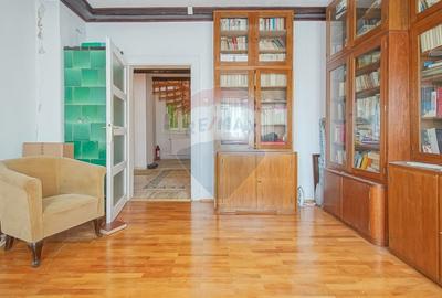 Vanzare doua vile, cu potential investitional in Brasov, cartier Schei - 14