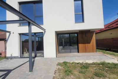 Casă cu 4 camere în Someșeni - 1