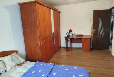 Inchiriere apartament 2 camere Central Tg. Jiu Inchiriere apartament 2 camere Central Tg. Jiu - 4