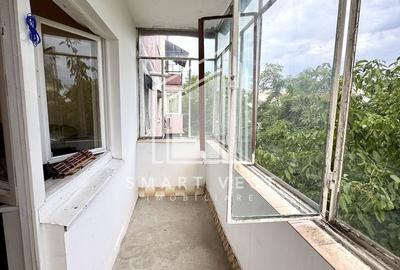 Apartament cu 3 camere semidecomandat, mobilat în Micro 16 - 21
