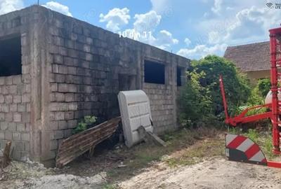 Construc?ie de 200 m pe teren industrial. - 1