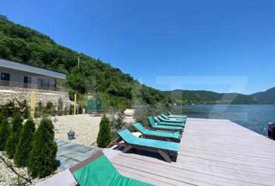 Pensiune 360 mp utili, teren 600 mp, Dubova - 5