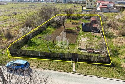 Teren Construcții intravilan de 1300 mp, în Est - 5