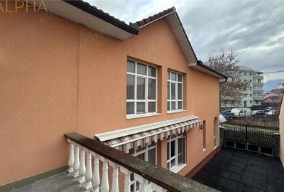 Vila Impunatoare cu 13 Camere Ideala pentru Clinica, After-School sau alte activitati comerciale - 16