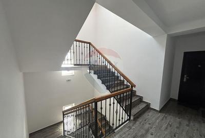 Spa?iu de birouri de 45mp de inchiriat in zona Orasul ... - 1