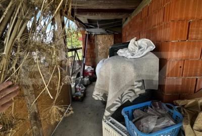 Casă cu 4 camere cu Teren 3018 Mp în Vest - 6