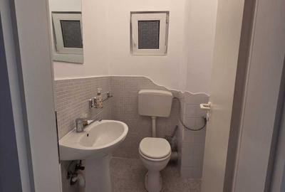 Apartament cu 3 camere decomandat în Central - 4