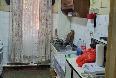 Apartament 3 camere DECOMANDAT, etaj 1 zona Aeroport - 5