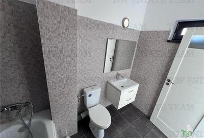 Penthouse 2 camere, 2 bai, toate utilitatile, posibilitate loc de parcare, in BR - 17