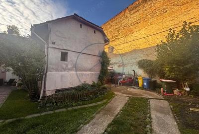 Casă cu 4 camere cu Teren 250 Mp în Central - 6