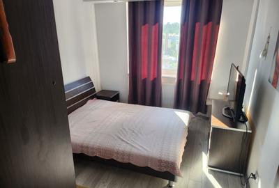 Apartament cu 3 camere semidecomandat în Central - 8