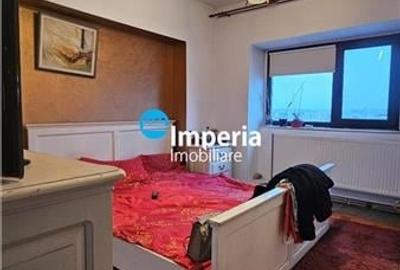 Apartament 4 camere de vanzare in Nicolina  Prima Statie, Esplanada - 4