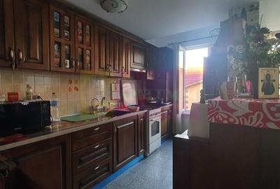 Apartament 3 camere ~80mp Metrou Aparatorii Patriei - 6