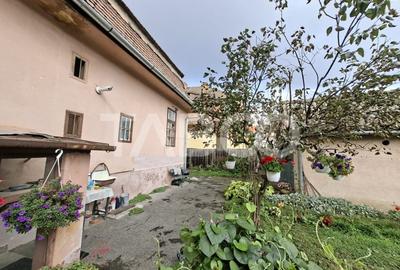 Casa individuala de vanzare zona Centrala cu acces auto si garaj - 13