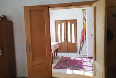 Casă cu 5 camere cu Teren 2200 Mp în Șomcuta Mare - 11