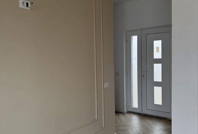 Apartament cu 3 camere decomandat în Exterior Vest - 2