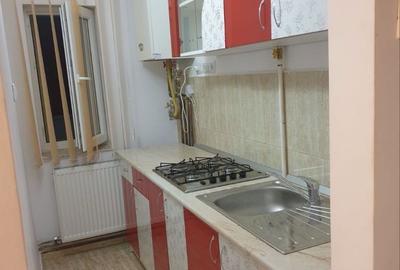 Garsonieră decomandată în Central - 6