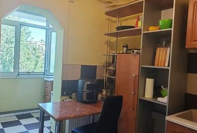 2 camere Tudor , Decomandat / Centrală , finisaje medii ! - 6
