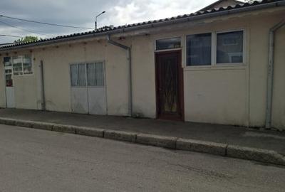 Inchiriere Spatiu Comercial - 55 mp - Vad Excelent - Piata Ceair, Pret 500 Euro - 2