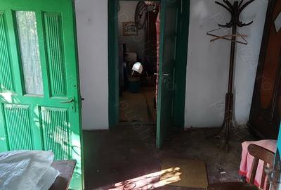 Casă cu 4 camere în Slava Rusă - 3