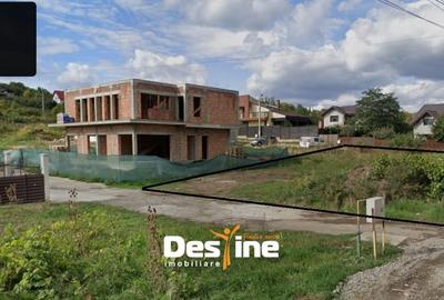 Teren Construcții intravilan de 420 mp, în Bucium