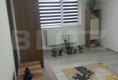 Apartament cu 3 camere decomandat în Central - 8