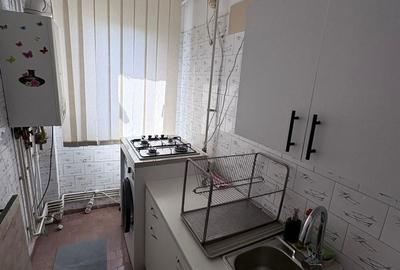 Apartament cu 2 camere decomandat în Lujerului - 6