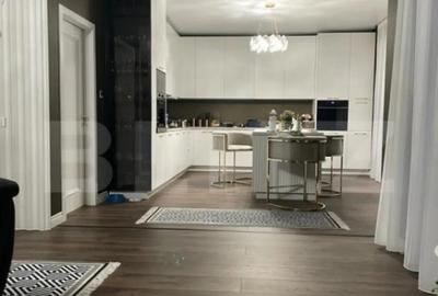 Casă cu 4 camere cu Teren 720 Mp în Central - 4