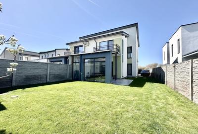 Duplex cu 4 camere cu Canalizare în Moșnița Veche - 1