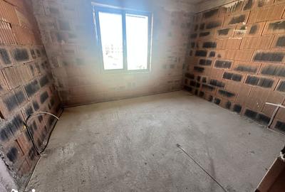 Casă cu 4 camere cu Teren 242 Mp în Central - 5